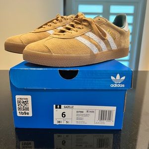 Adidas Gazelle Sneakers